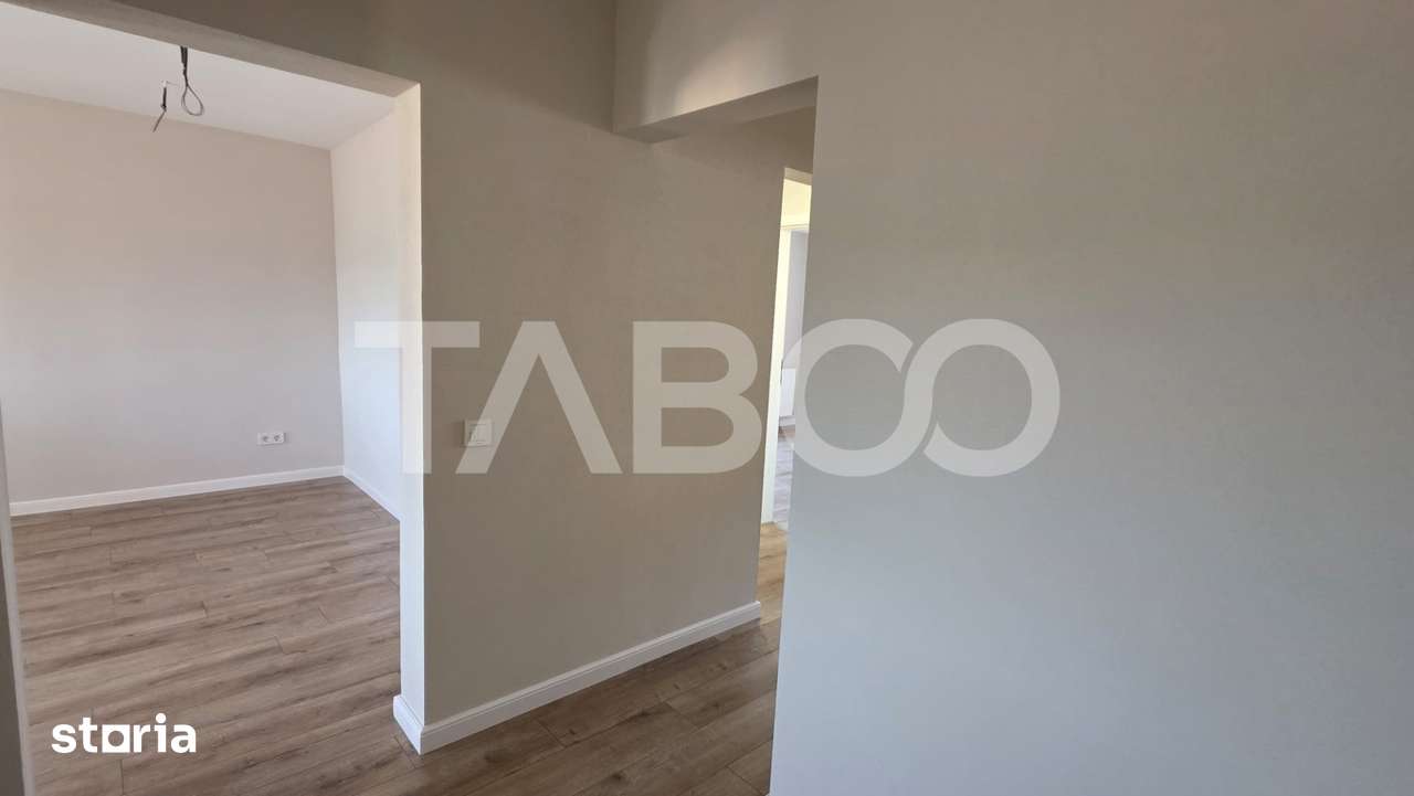 Apartament cu 3 camere central ultrafinisat de vanzare in Sebes — fotografia 3