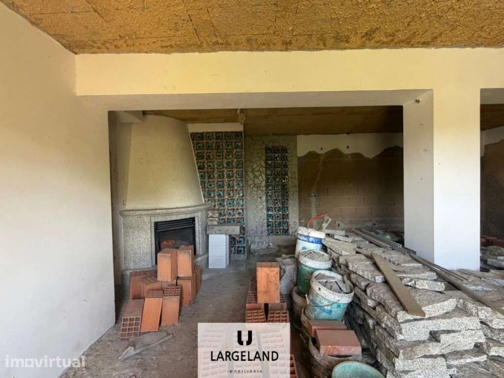 2 moradias - Arrifana, Santa Maria da Feira - Grande imagem: 4/17