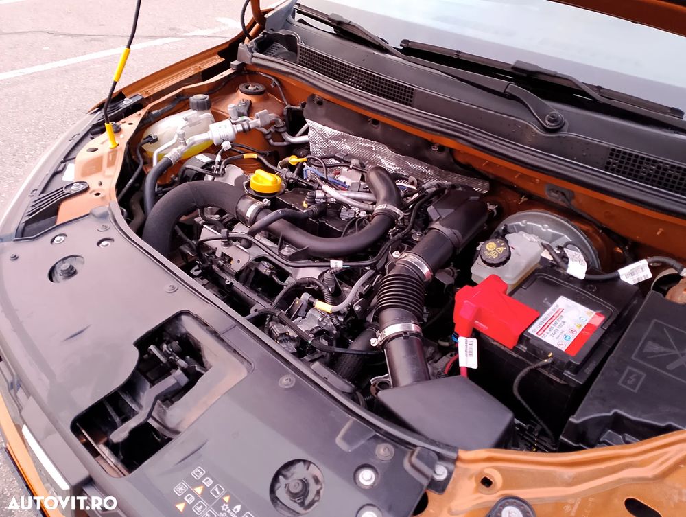 Dacia Sandero Stepway TCe 90 MT6 Comfort - 9