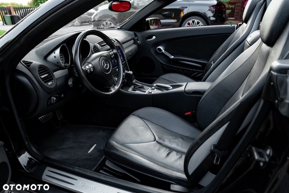 Mercedes-Benz SLK - 17
