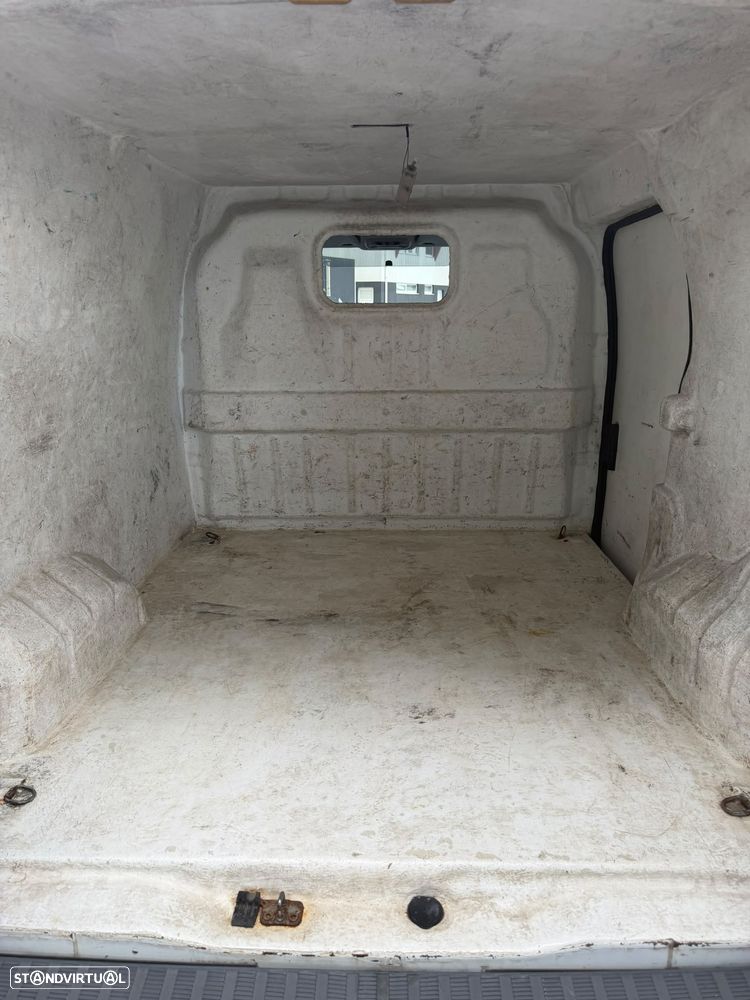 Ford Transit Connect 1.8 TDCi Curta Trend - 9