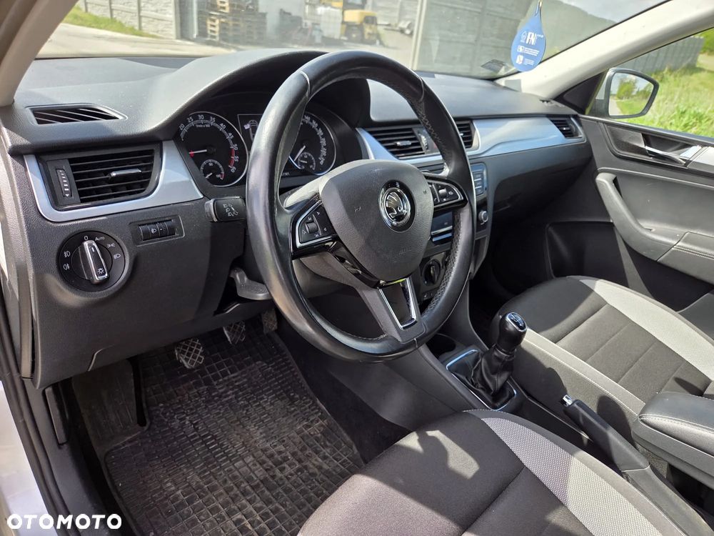 Skoda RAPID 1.6 TDI DPF Active - 9