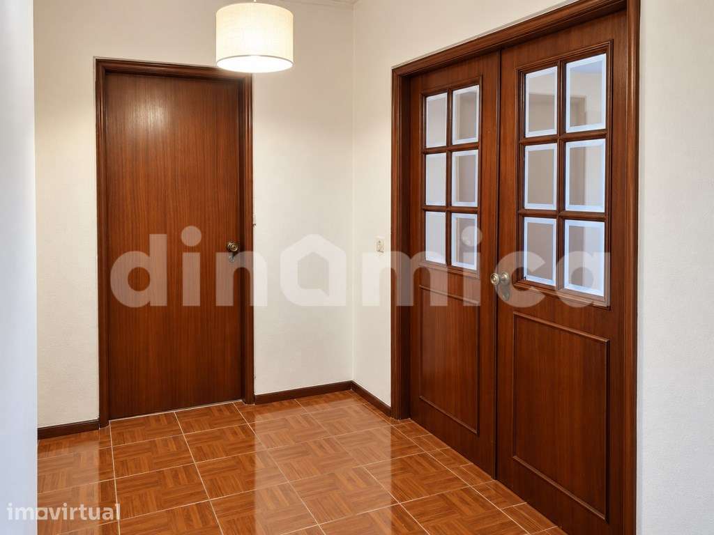 T1 para arrendamento - centro! - Grande imagem: 3/10