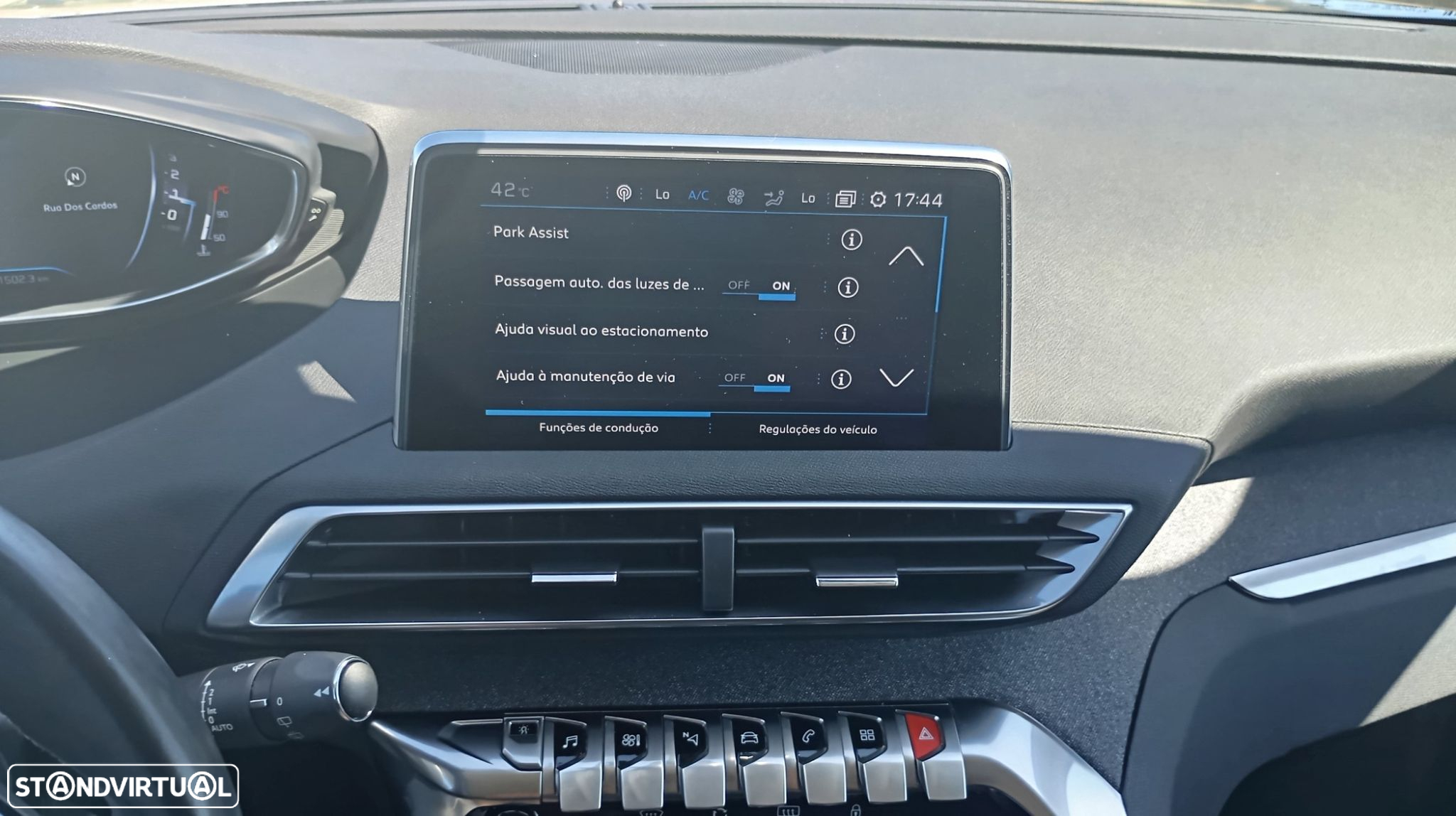 Peugeot 3008 PureTech 130 Stop & Start GPF EAT8 Allure Business-Pack - 31