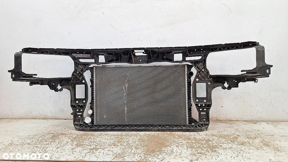 Pas Przedni Wzmocnienie Chłodnice Audi S8 D4 Lift 4.0 - 5