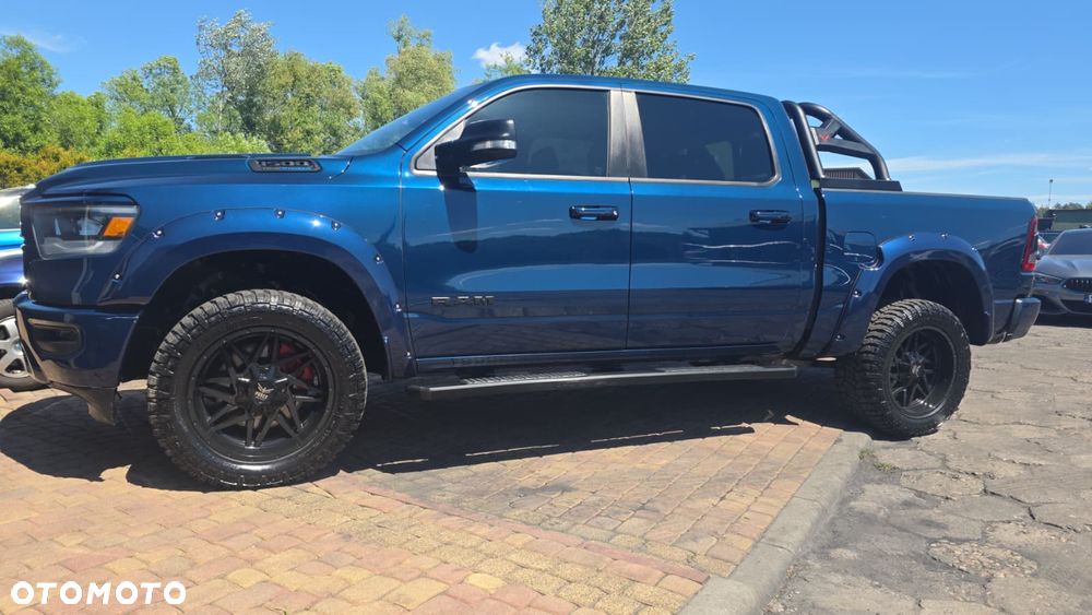 Dodge RAM 5.7 4x4 - 16