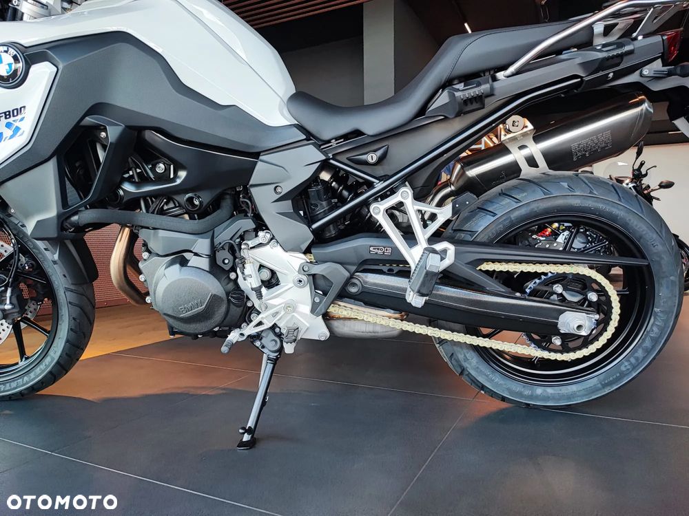 BMW F - 5