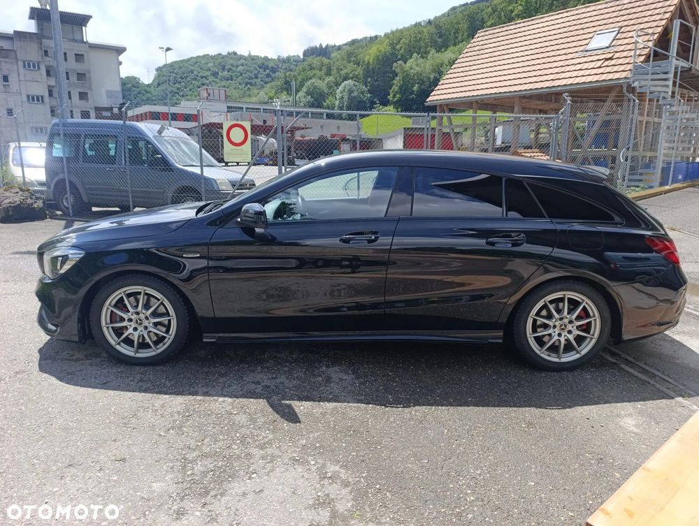 Mercedes-Benz CLA 250 4-Matic Sport - 2