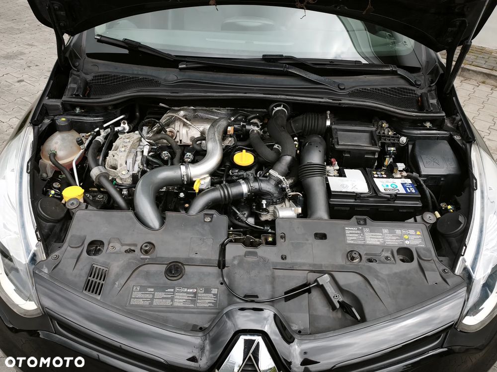 Renault Clio TCe 200 EDC Sport R.S - 11