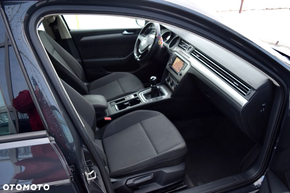Volkswagen Passat 2.0 TDI (BlueMotion Technology) Comfortline - 7