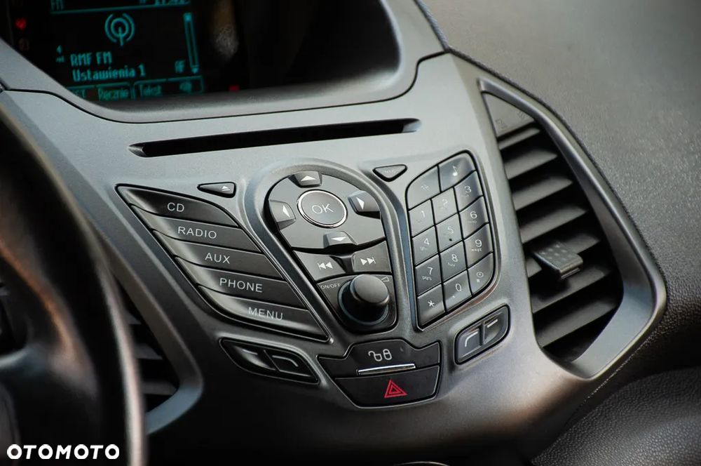 Ford EcoSport 1.0 EcoBoost TITANIUM - 34