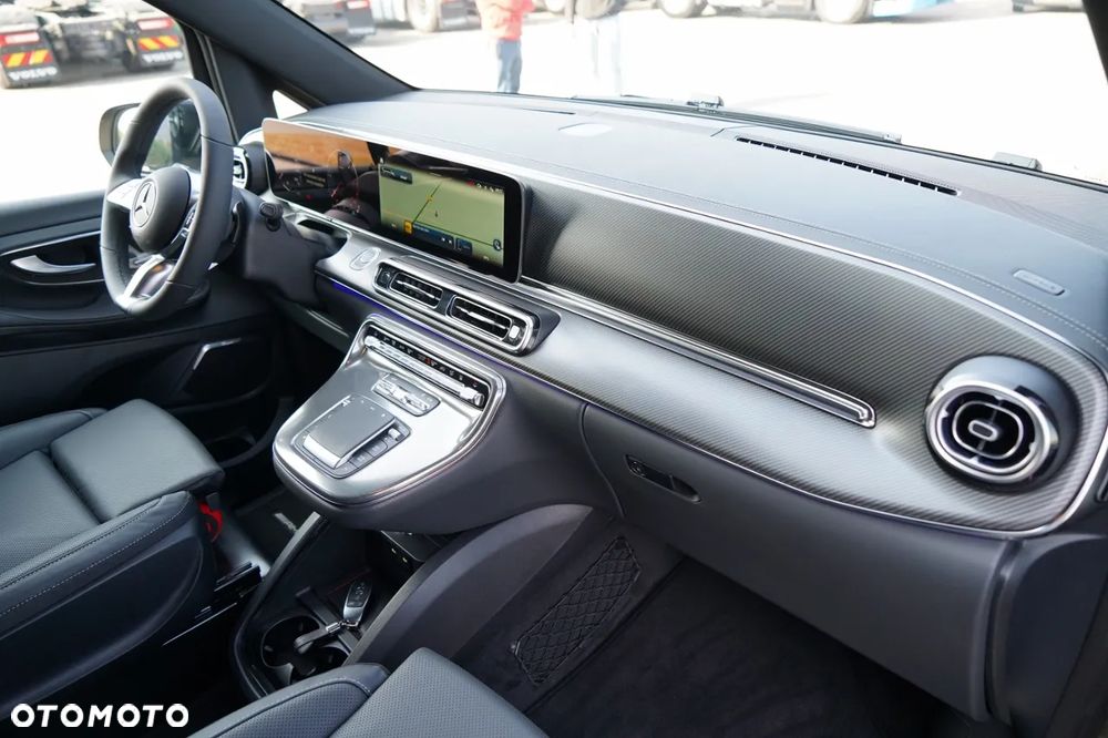 Mercedes-Benz Klasa V 300 d 4-Matic 9G-Tronic Exclusive (ekstra d³) - 27