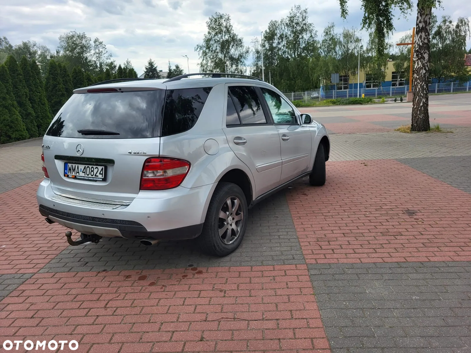 Mercedes-Benz ML 350 4-Matic - 6