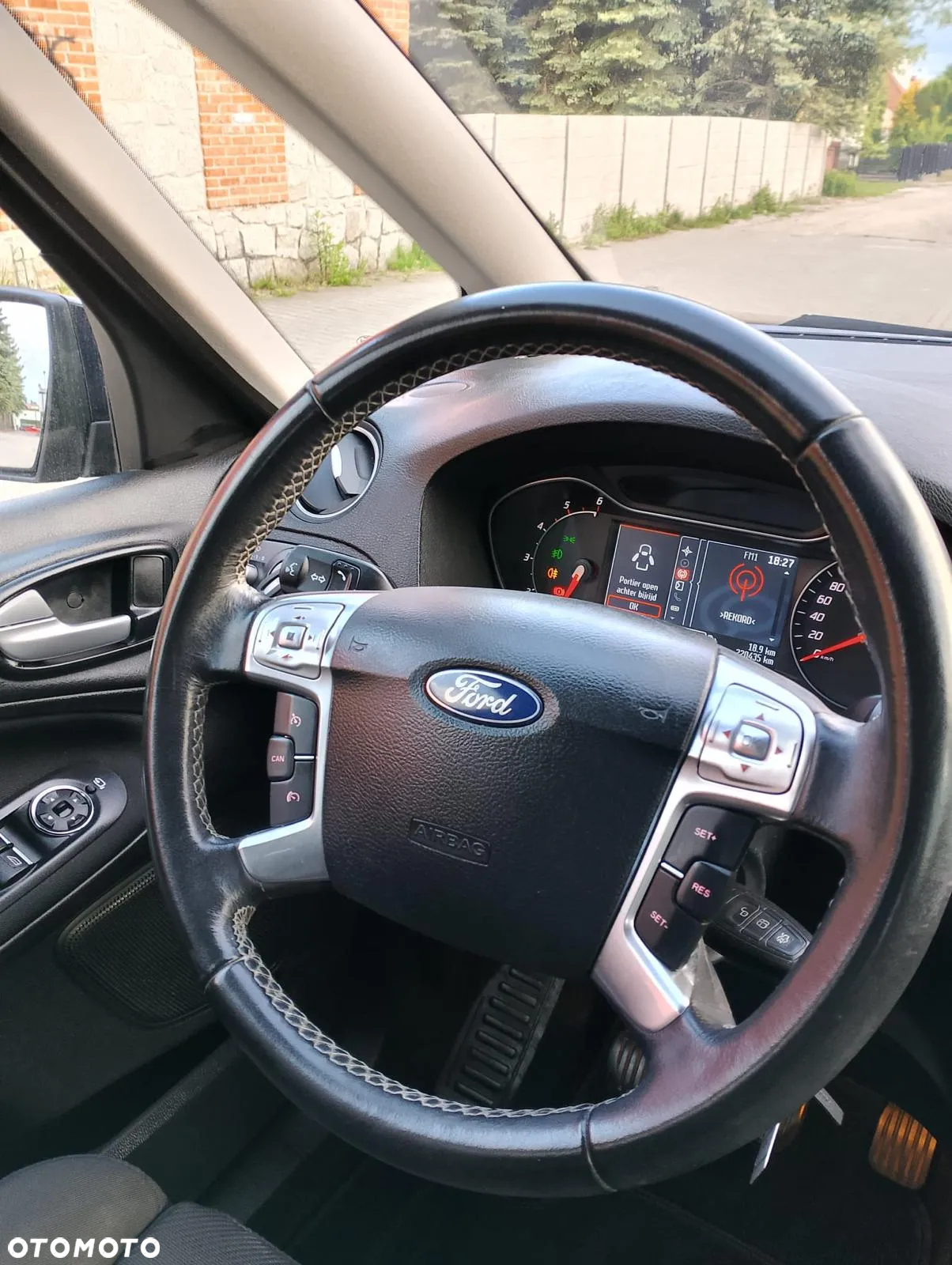 Ford S-Max 2.0 TDCi DPF Ambiente - 26