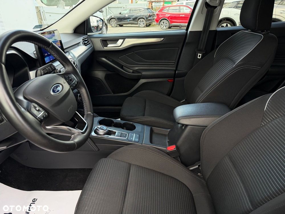 Ford Focus 1.5 EcoBoost Titanium X - 13