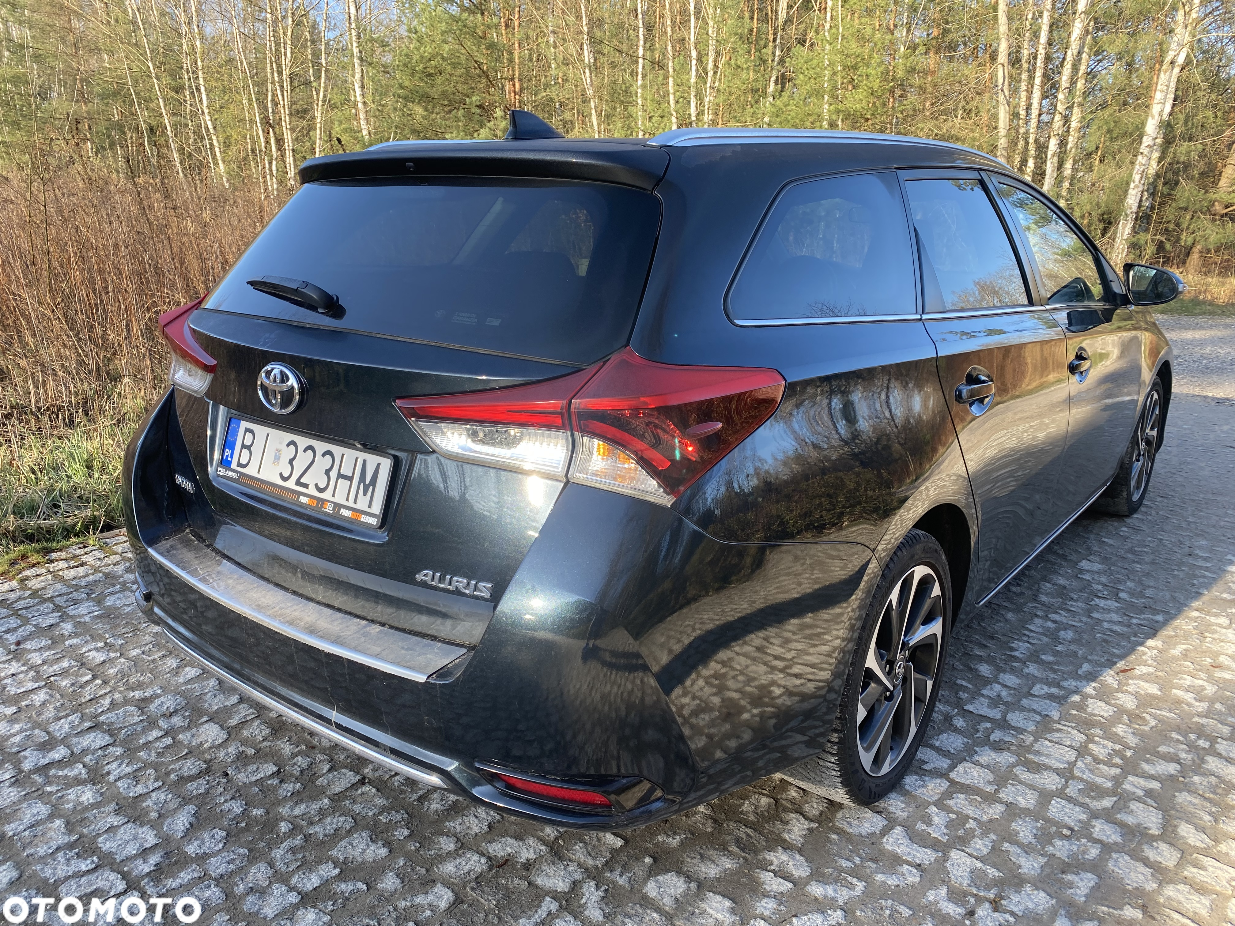 Toyota Auris 1.6 D-4D Premium - 5