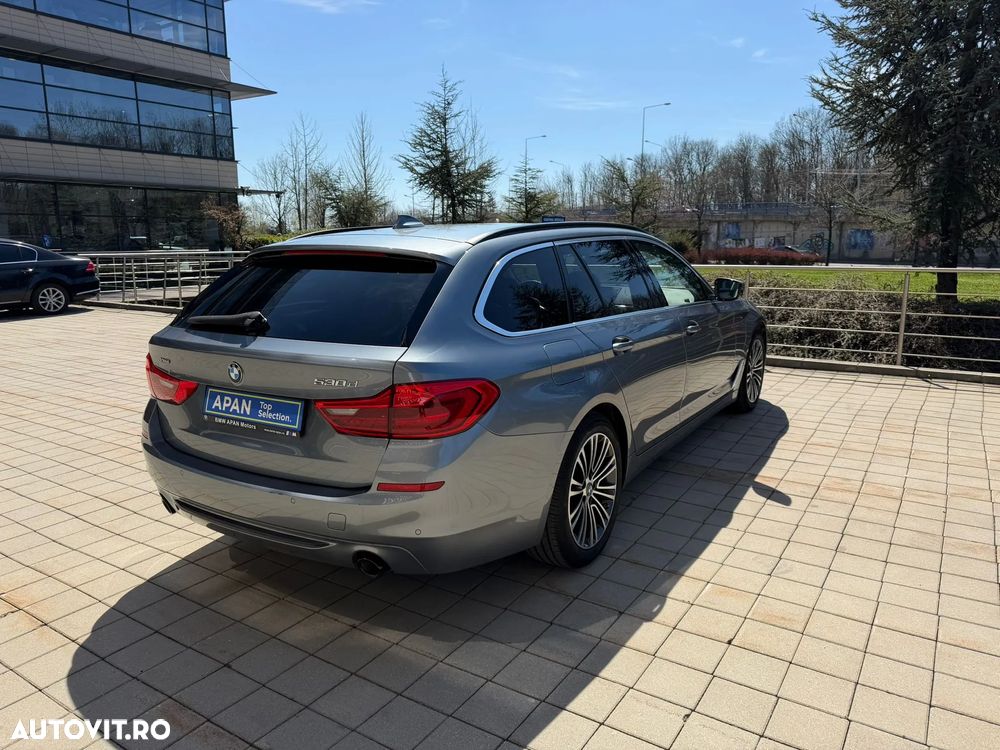 BMW Seria 5 530d xDrive AT - 22
