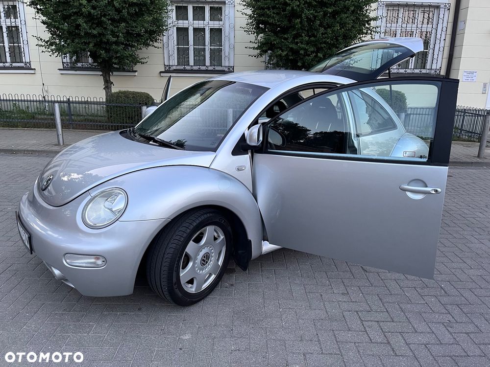 Volkswagen New Beetle 2.0 - 23