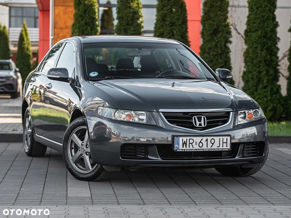 Honda Accord - 2