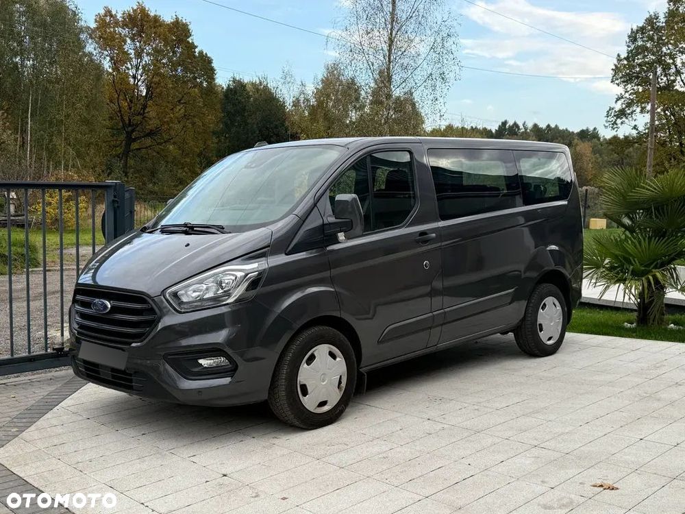 Ford Tourneo Custom 320 L1H1 VA Autm Trend - 2