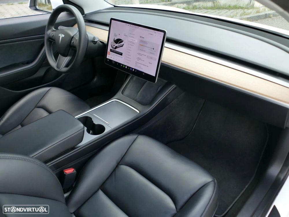 Tesla Model 3 Long Range Tração Integral - 24