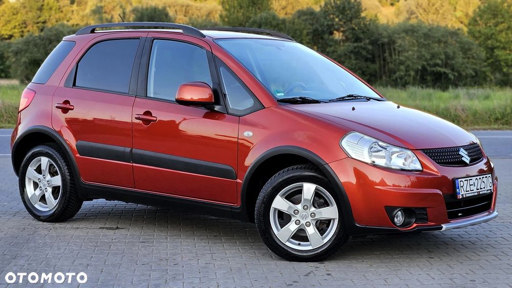 Suzuki SX4 1.6 Premium - 4