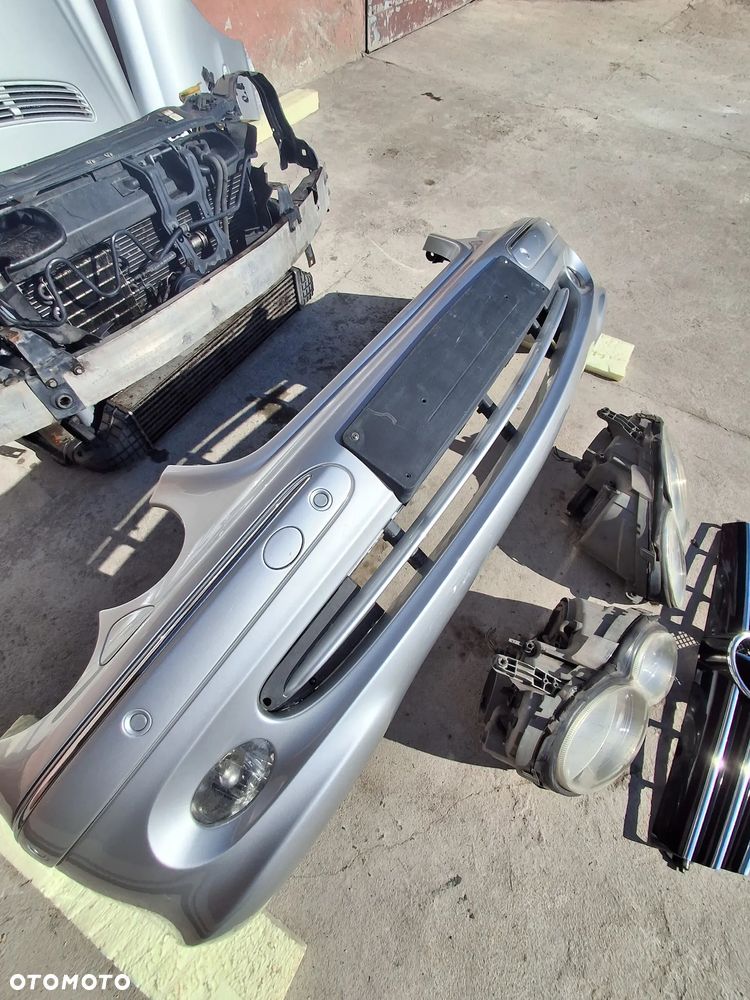 Mercedes W209 CLK maska zderzak błotniki lampy wzmocnienie przód 744 - 6