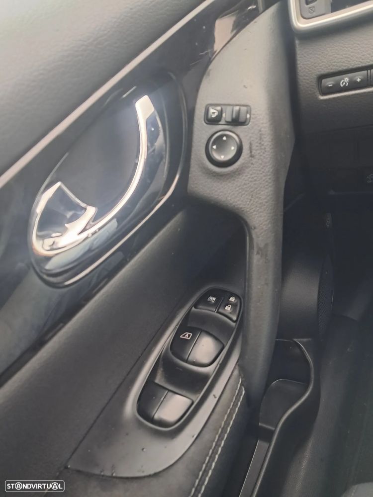 Nissan Qashqai 1.2 DIG-T Acenta Connect - 19