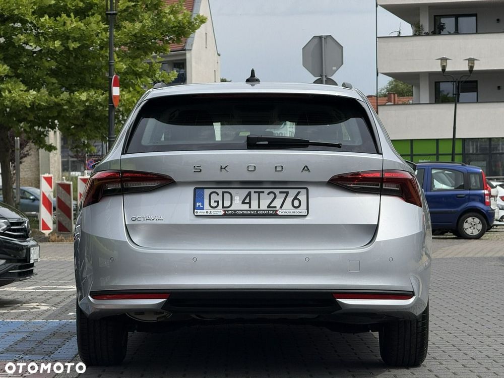 Skoda Octavia 1.5 TSI Essence - 9