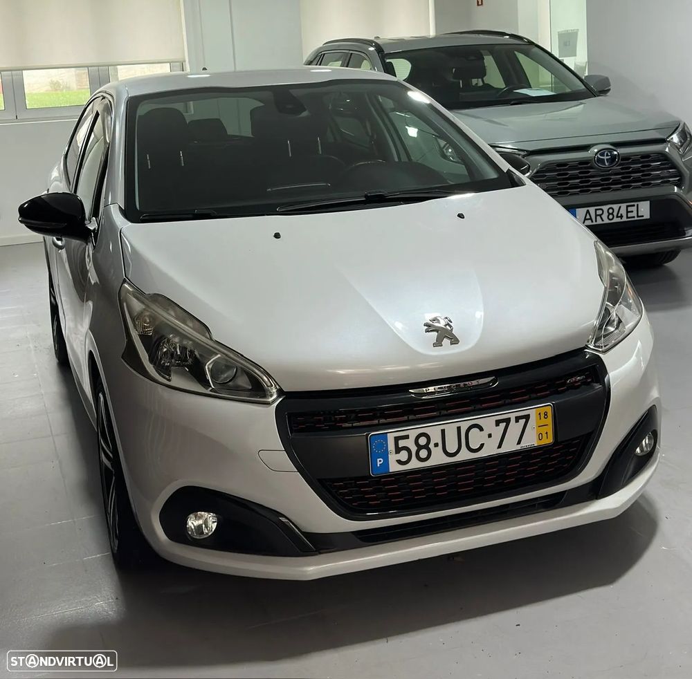 Peugeot 208 1.2 PureTech GT Line EAT6 - 7