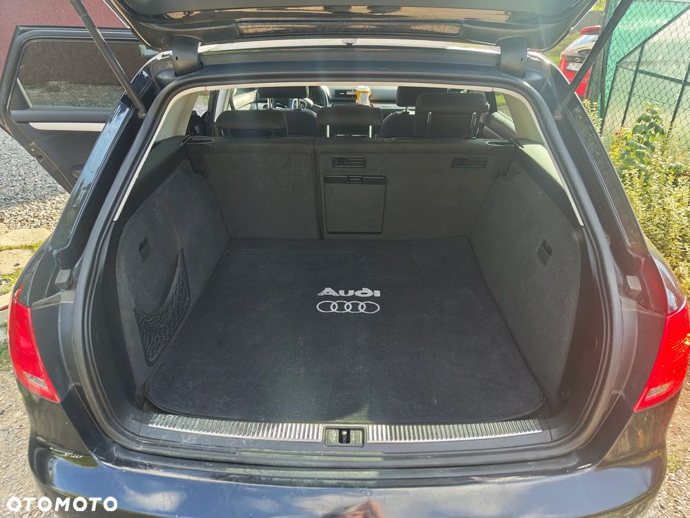 Audi A4 Avant 1.8T Quattro - 17
