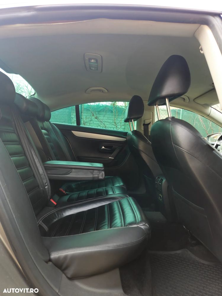 Volkswagen Passat CC - 22