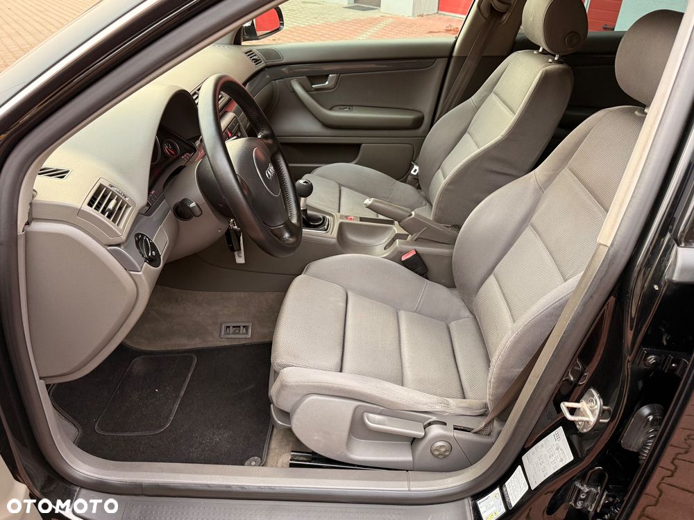 Audi A4 Avant 1.8T - 19