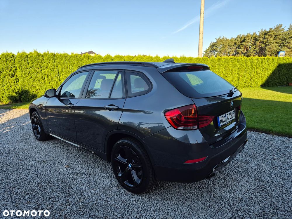 BMW X1 xDrive18d Sport Line - 7