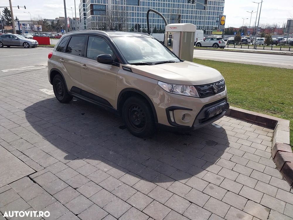 Suzuki Vitara 1.6 4X4 Passion - 2
