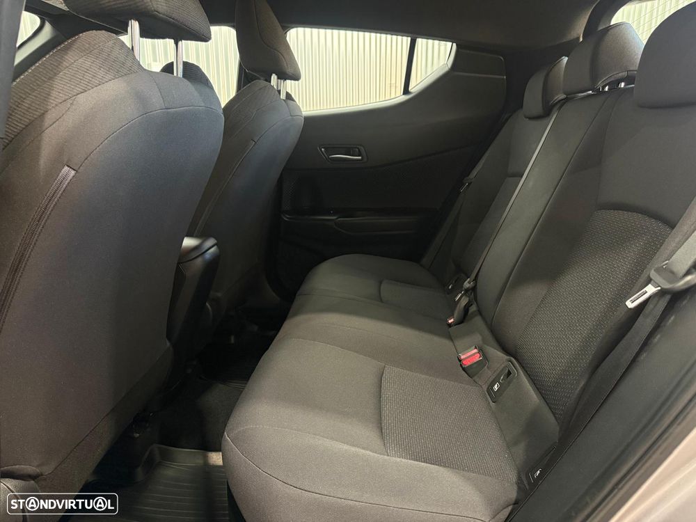 Toyota C-HR 1.8 HSD Comfort - 29