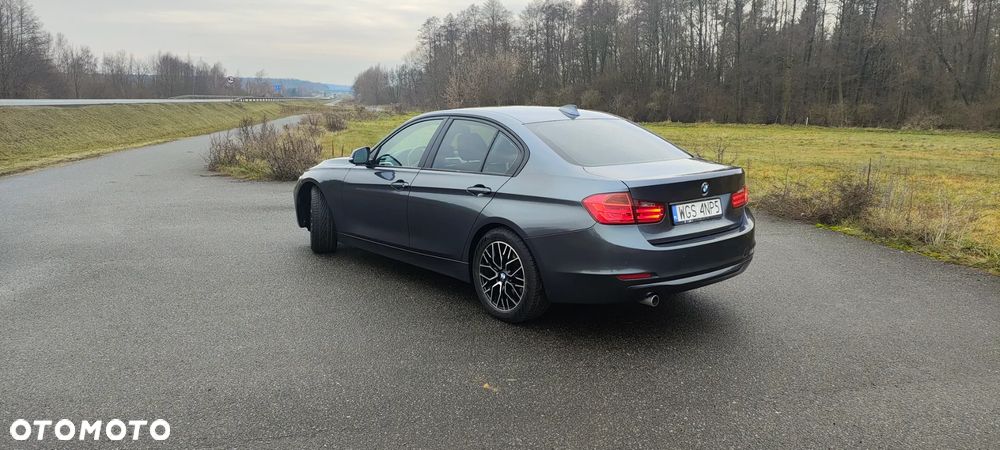 BMW Seria 3 318d - 8