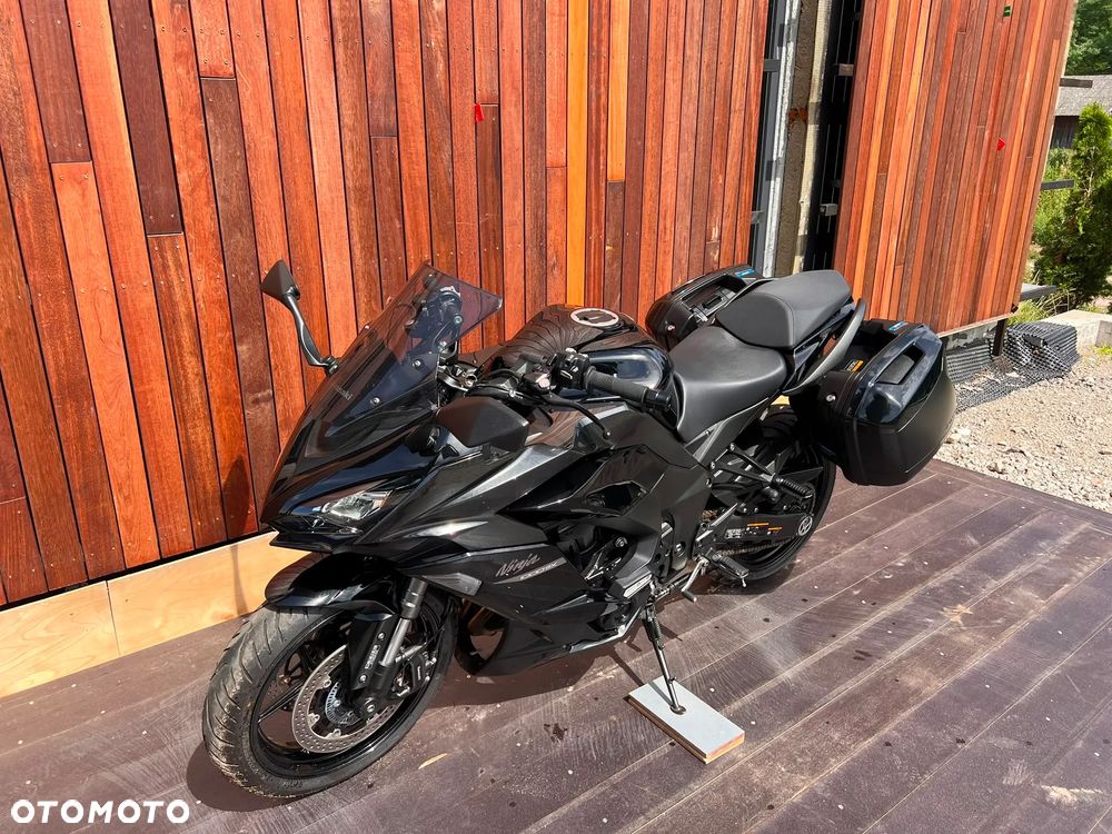 Kawasaki Ninja 1000 SX - 17