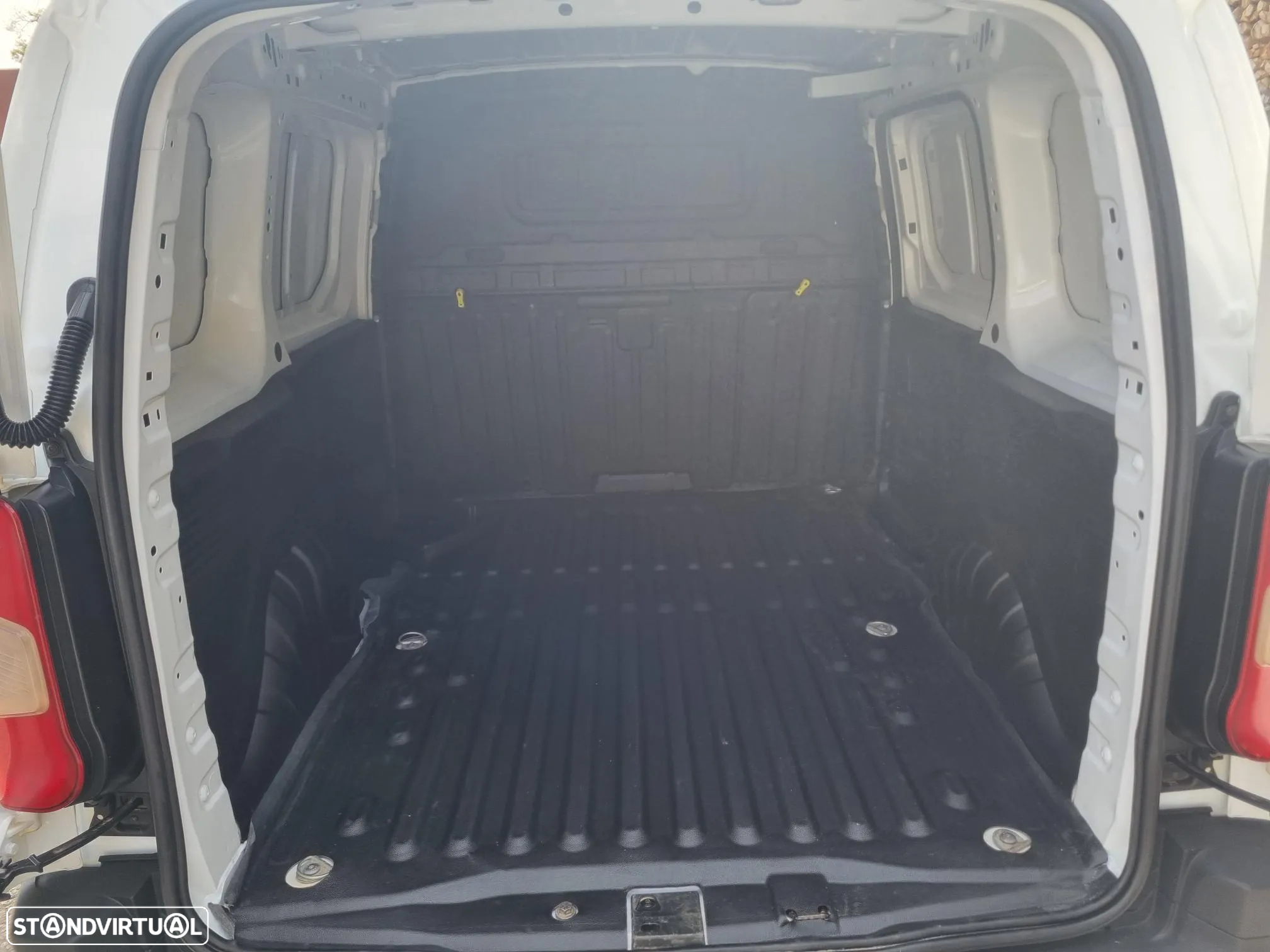 Peugeot Partner 1.6 BlueHDi Style - 14