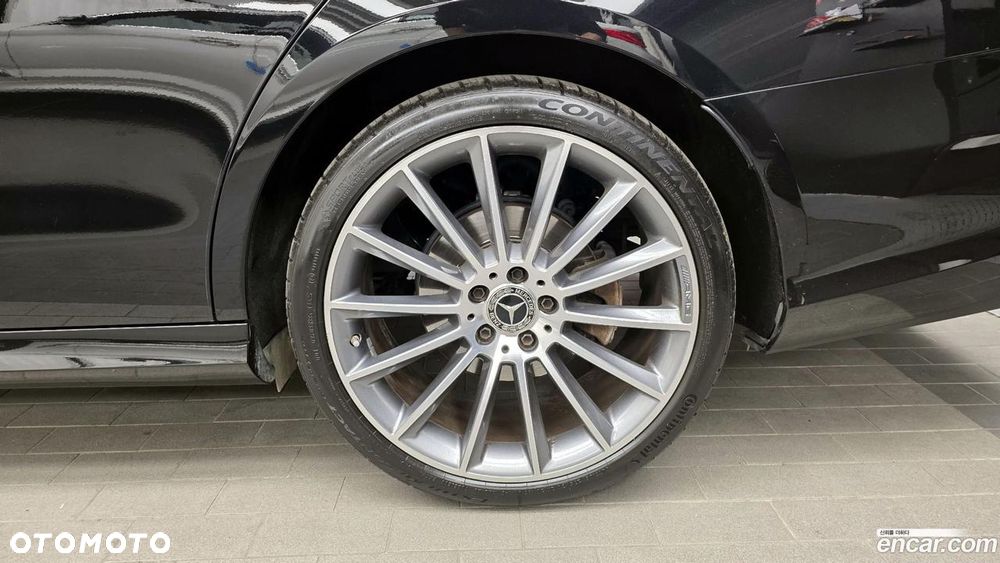 Mercedes-Benz Klasa E 300 9G-TRONIC AMG Line - 17
