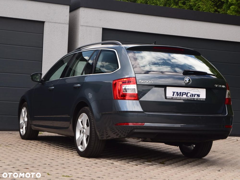 Skoda Octavia 1.5 TSI ACT Style DSG - 4