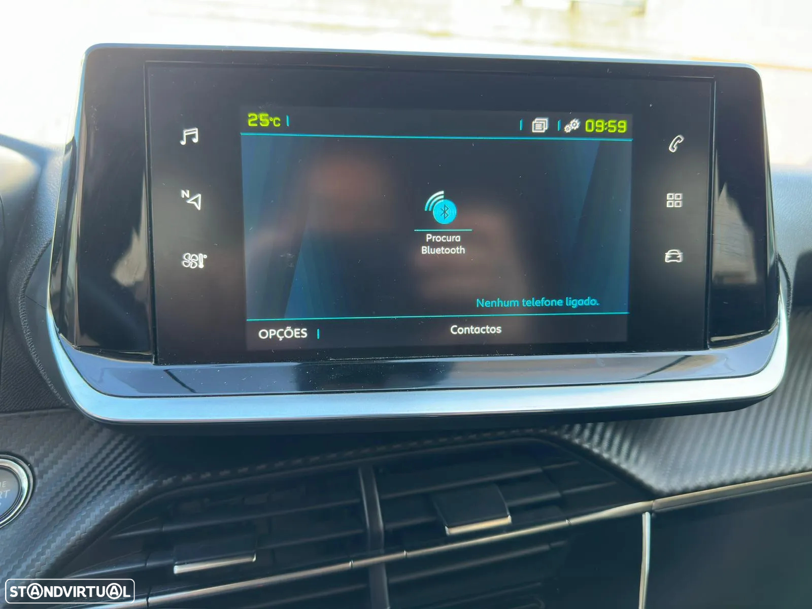 Peugeot e-2008 50 kWh Active - 19
