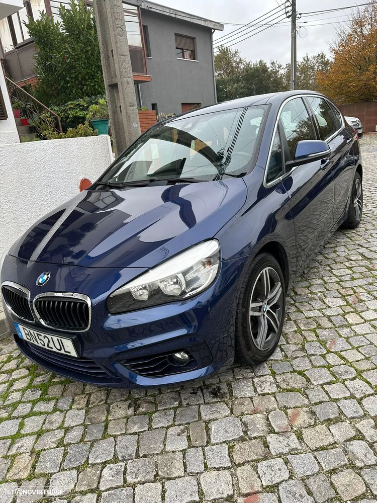BMW 218 Active Tourer i Aut. Sport Line - 1