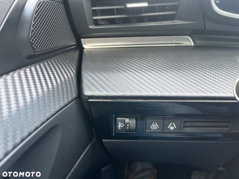 Peugeot 508 BlueHDi 130 EAT8 Allure Pack - 33