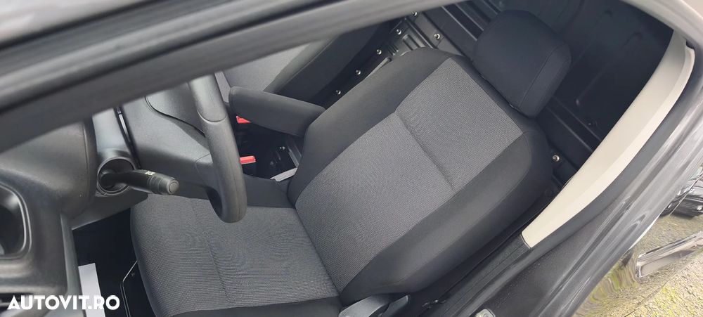 Opel Combo 1.5 D Start/Stop - 12