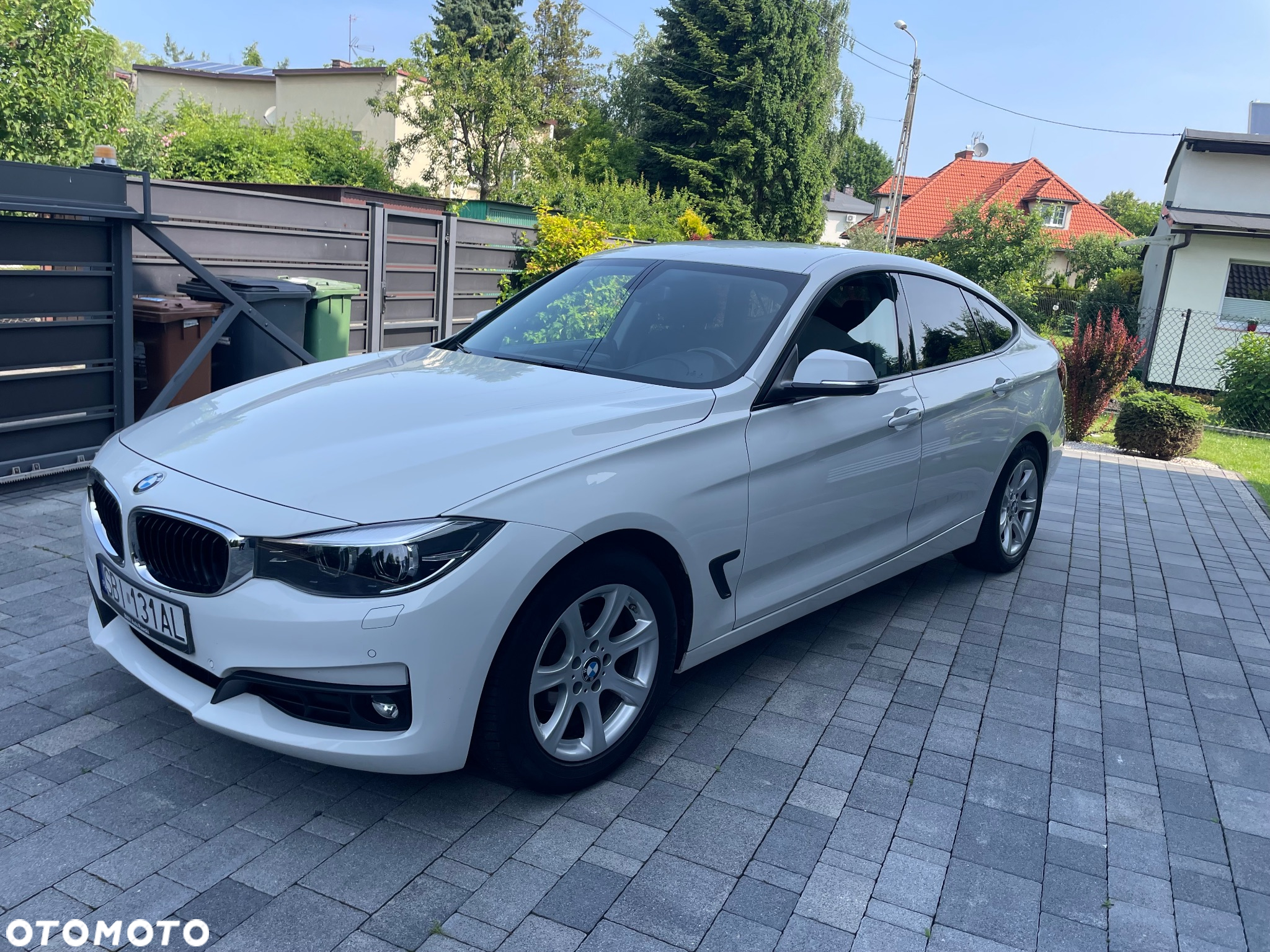 BMW 3GT 318d Business Edition - 24