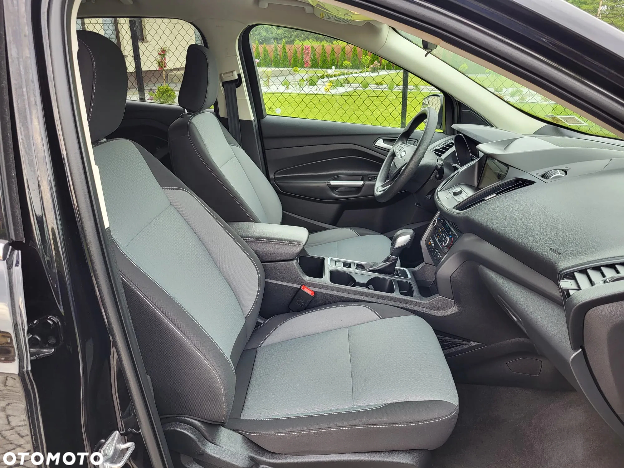 Ford Kuga - 14