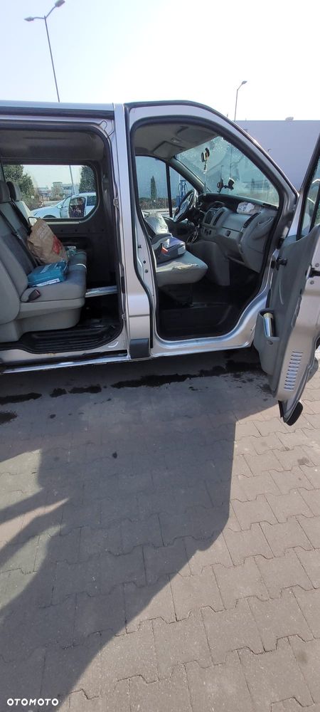 Opel Vivaro - 9