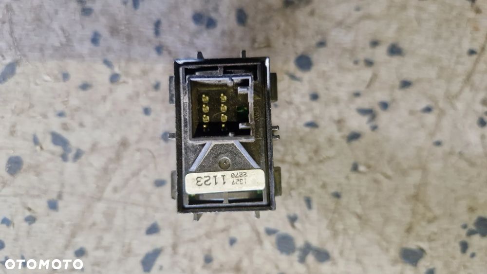 OPEL INSIGNIA A PRZEŁĄCZNIK HAMULCA RĘCZNEGO 13271123 - 2