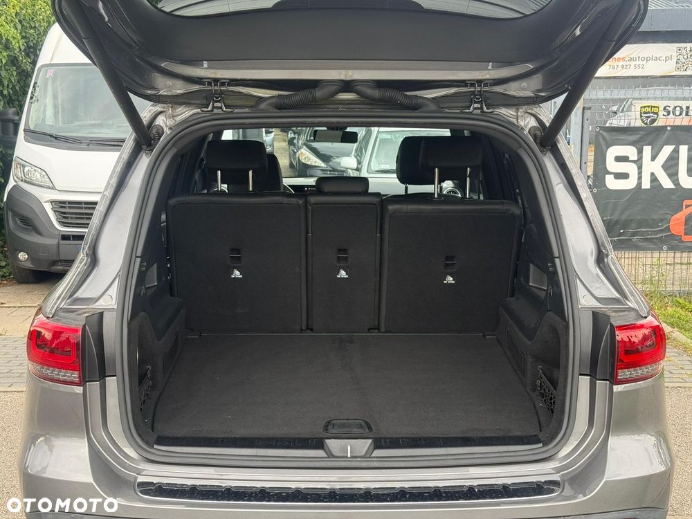Mercedes-Benz GLB - 7